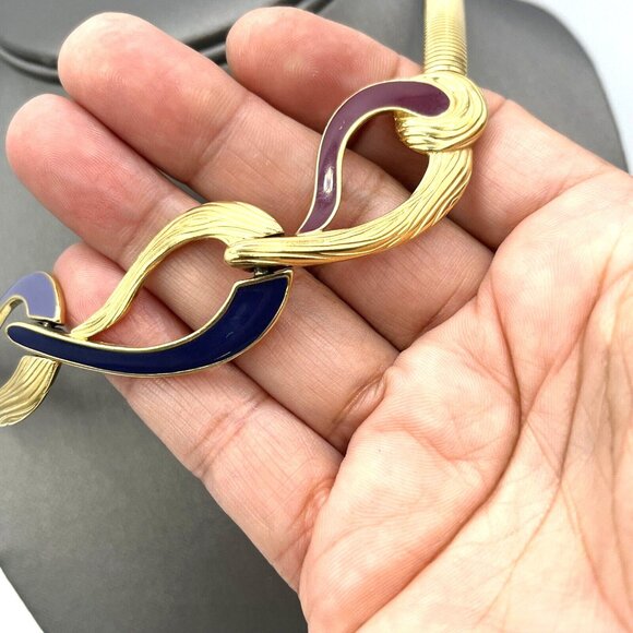 Vintage TRIFARI Necklace Blue Enamel Omega Chain Gold Tone 17" - Picture 4 of 10